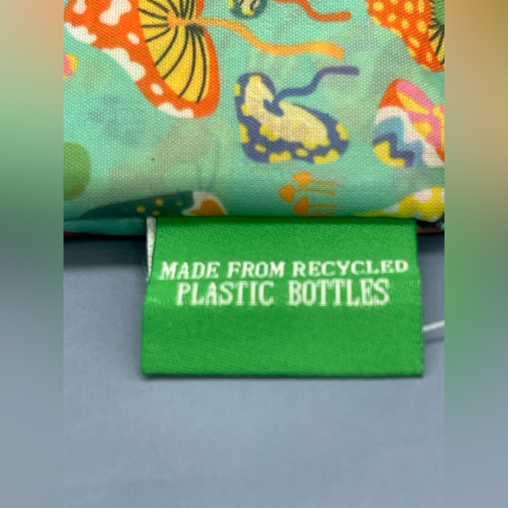 Recycled Fabric Foldable Tote Bag, Psychedelic Mushroom, NWT - Picture 5 of 8